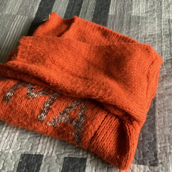 CARLA GIANINNI PARIS OVERSIZED BOXY V NECK ‘KARMA’ ORANGE KNIT SWEATER - Picture 10 of 12